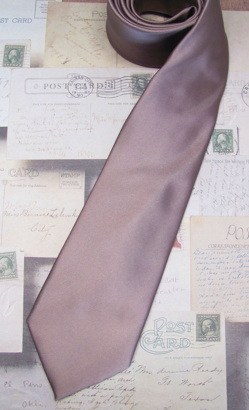 Quartz Mens Narrow Tie With Matching Pocket Square Handkerchief. Muted Mauve Dusty Light Purple Mens Necktie Pocket Square Set