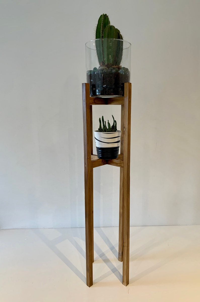 Plant pot Stand wooden stand in dark oak Planter holder in Solid Wood hand Painted Hand Made UK wood display in many size and colors
