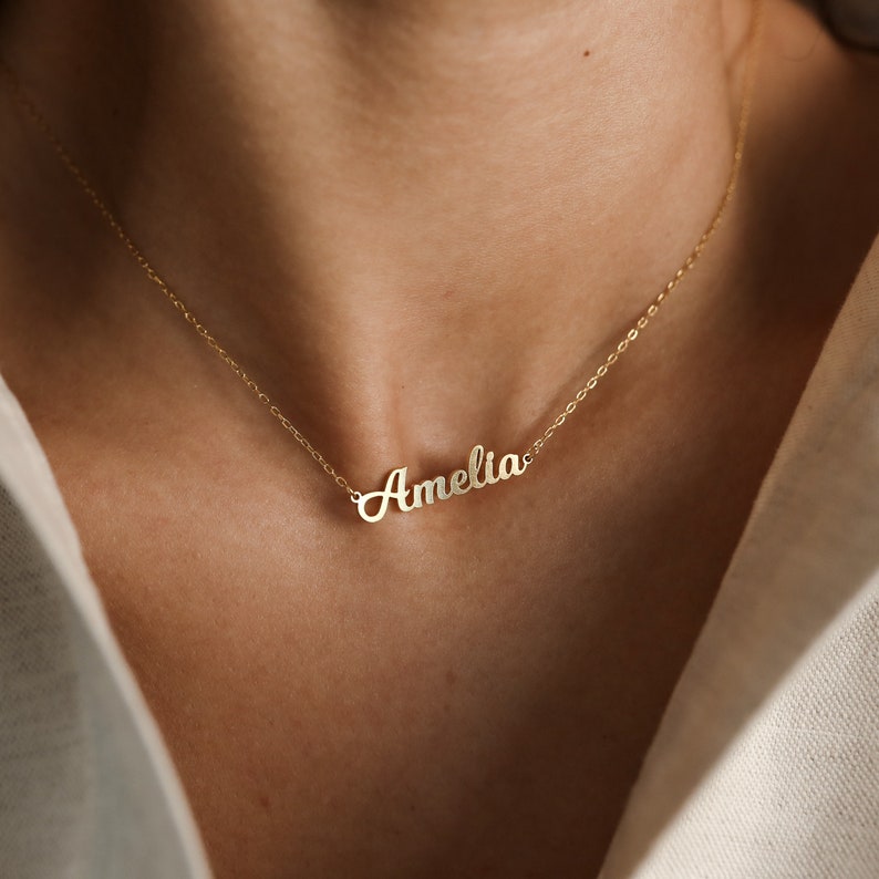 Dainty Name Necklace • Minimalist Name Necklace by CaitlynMinimalist • Personalized Gift for Mom • NH02F97