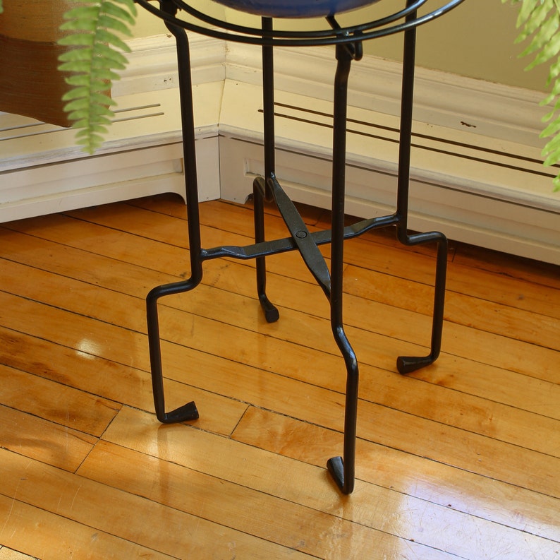 Orbit Modern Plant Stand - for Indoor and Outdoor Use
