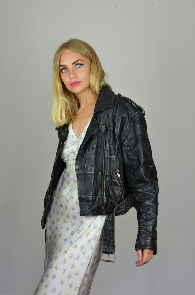 Vintage 90s Crop Black Leather Biker Jacket