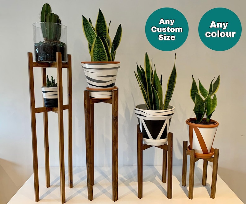 Plant pot Stand wooden stand in dark oak Planter holder in Solid Wood hand Painted Hand Made UK wood display in many size and colors
Analyze listing