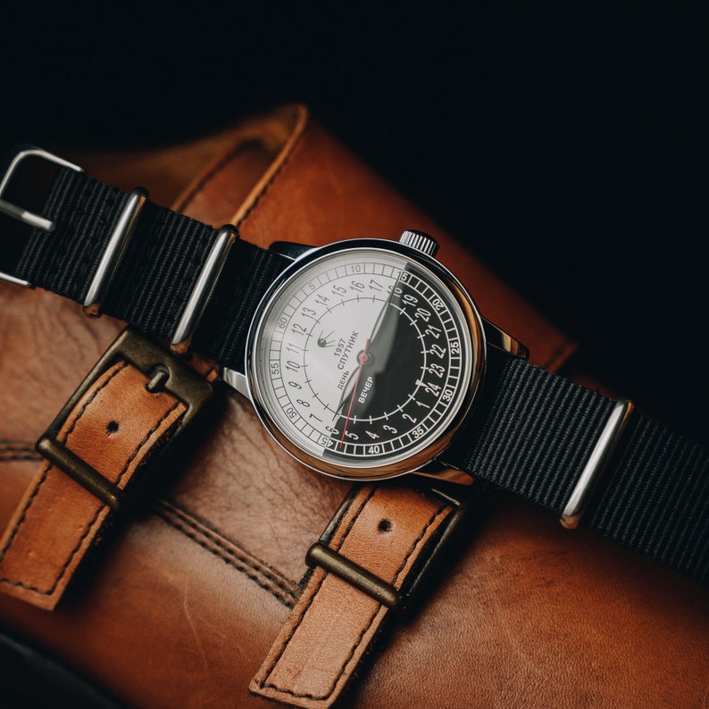 Sputnik "Day - Night" 24 Hour Vintage watch, Automatic Mens wrist watch. Vintage shop, Unique gift, Mechanical watches, Gift for him