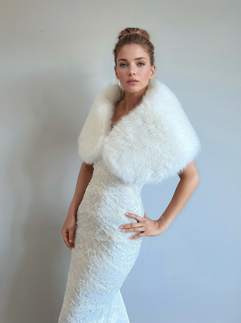 Off White / Soft Ivory Faux Fur Shawl, Faux Fur Wrap, Wedding Fur Wrap, Bridal, Winter Wedding Cover-Up, Bridesmaids Gifts (Serena Ivy07)