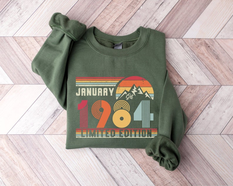 1986 Retro Birthday Sweatshirt &ndash; Vintage 40th Birthday Gift &ndash; Unisex T-Shirt for Men & Women &ndash; Classic 90s Style Party Anniversary Outfit