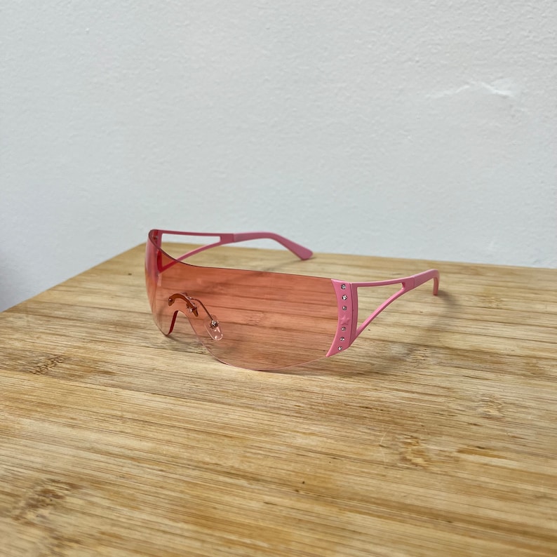 Y2K Sunglasses Star Wrap Around Glasses Retro Fashion Accessories for Women Men