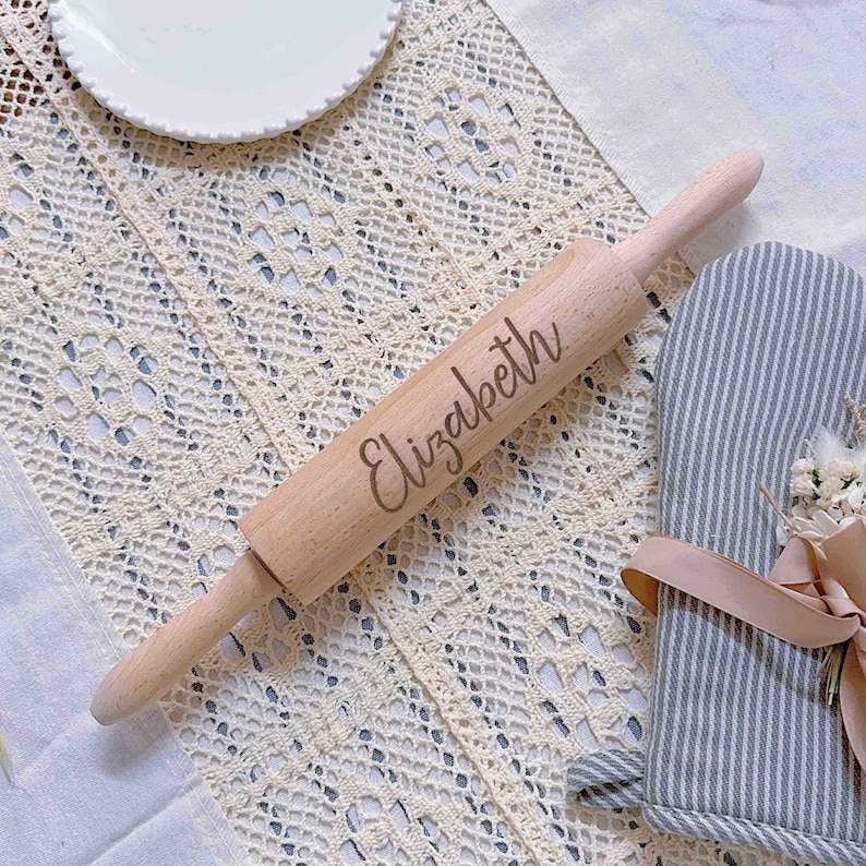 Engraved Rolling Pin, Custom Name Silicone Frying Spatula and Egg Beat, Engraved Baking Tool, Housewarming Gift, Cooking Gift Box
