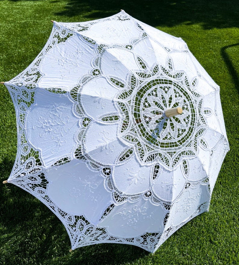 Handmade Victorian Cotton Lace Parasol, Wedding Decoration, Photo Prop