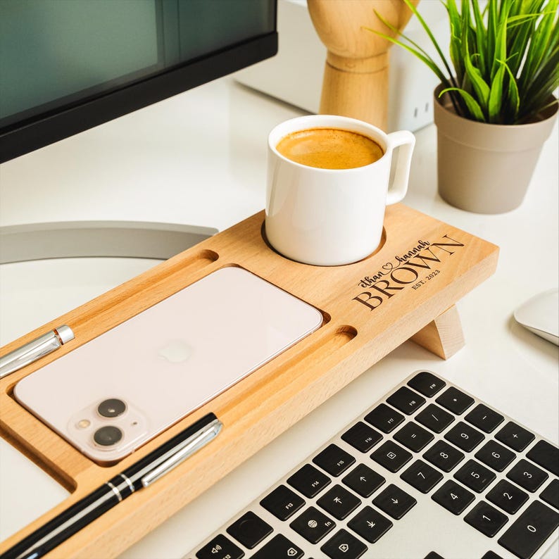 Personalized Wood Desk Organizer Set, Home Office Desk Storage, Docking Station Desk Trays, Phone Holder, Custom Monogram Anniversary Gift
Analyze listing