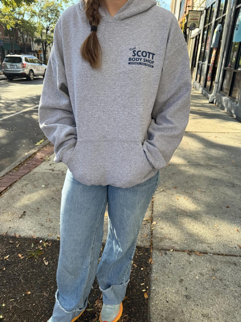 Keith Scott Body Shop Tv Show Pullover - One Tree Hill - Hoodie