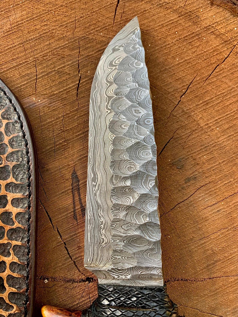 Handmade Damascus Steel Art Deer Antler Handle, Leather Sheath
Analyze listing