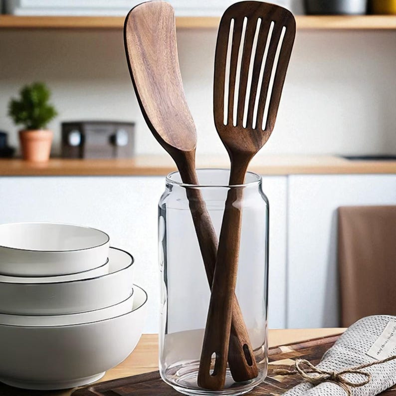 Teak Wood Spatula Set – Long Handle Cooking Utensils, Slotted & Solid, Heat-Resistant Tools for Non-Stick Pans (2 Piece Set)
Analyze listing