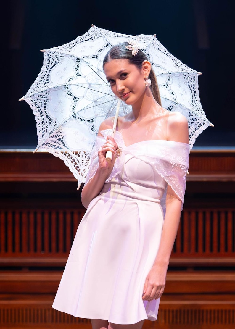 Filipiniana Parasol | 'Payong' lace wedding parasol inspired by the Philippines