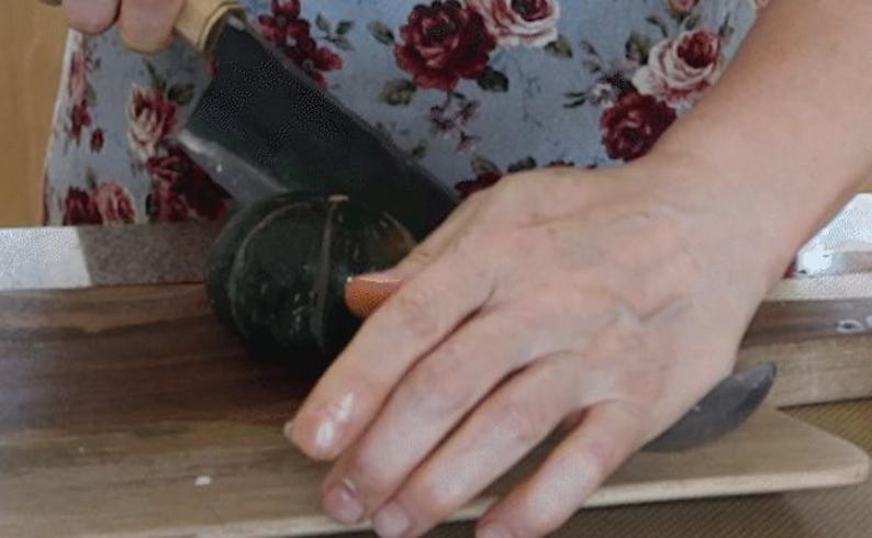 Handmade Korean Traditional forged beoseonko knife 24cm * 7cm
Analyze listing