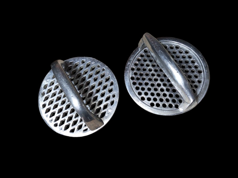 Set of 2 Roghni Naan Sancha | Kitchen Gift | Tandori Roti designed pattern | Bread Pizza Dough Stamp | Cooking kitchen Utensil Tool | Thapa
Analyze listing