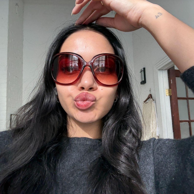 Oversized Brown Gradient Sunglasses Retro Butterfly Frame Tortoiseshell Look Y2K 2000s Minimal Chic Statement Shades