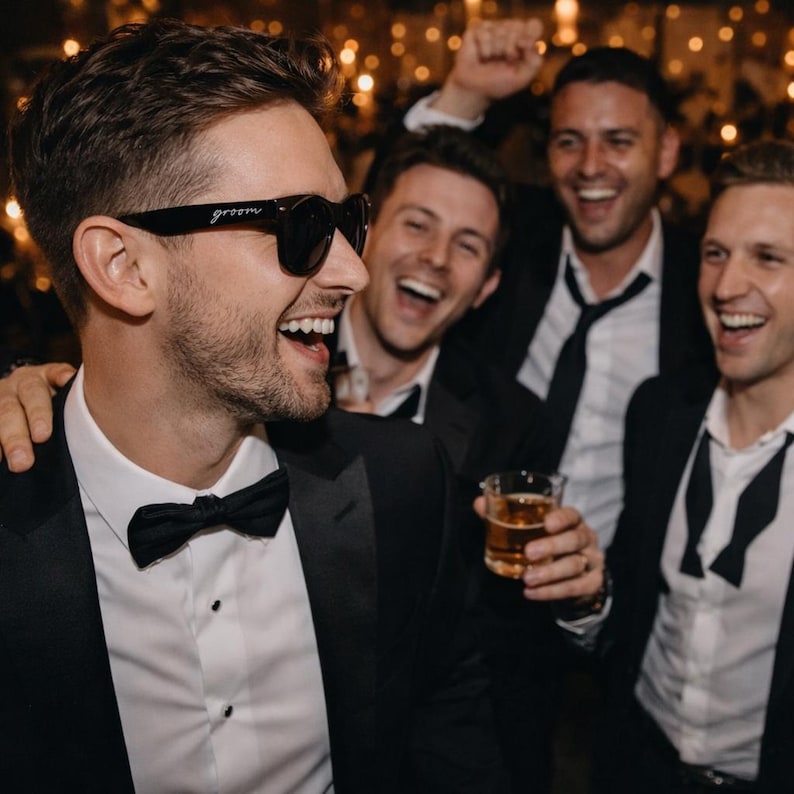 Honeymoon Sunglasses, Honeymoon Travel Accessories, Honeymoon Gifts, Honeymoon ideas, Bride Groom Sunglasses, Bride Groom Matching Honeymoon