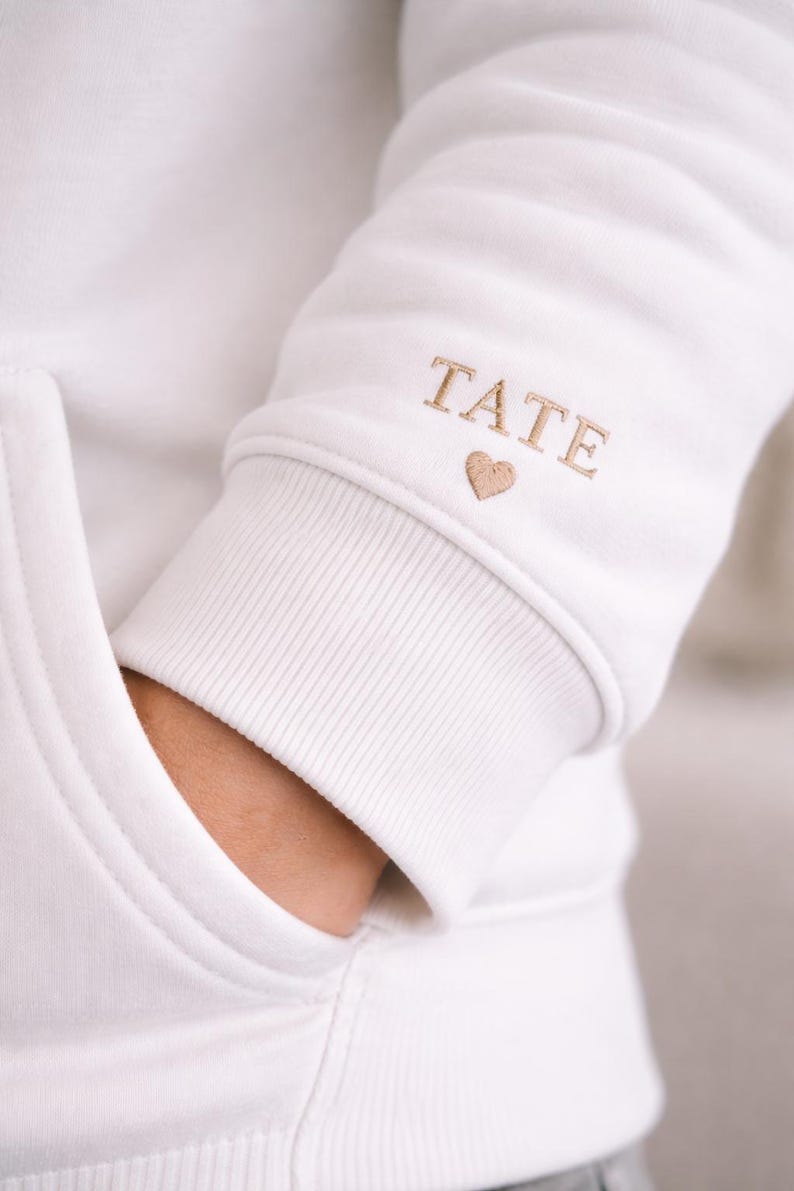 Embroidered Personalised Mama Sweatshirt, Mother's Day Gift, New Mum Gift, Wear my heart on sleeve, Custom Kids Names on Sleeve Jumper