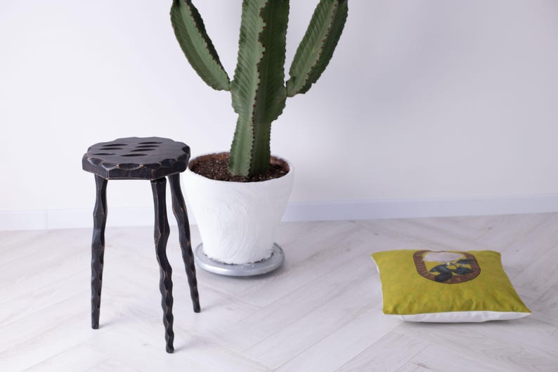 Wood Plant Stand Tripod Stool, Bathtub Side Table, Small End Table