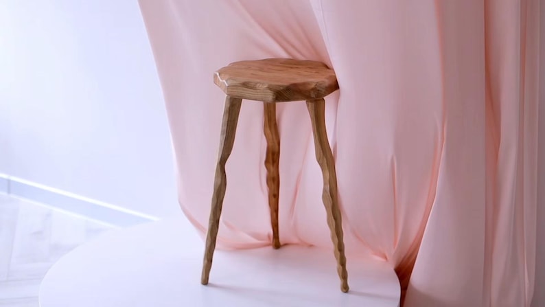 Wood Plant Stand Tripod Stool, Bathtub Side Table, Small End Table