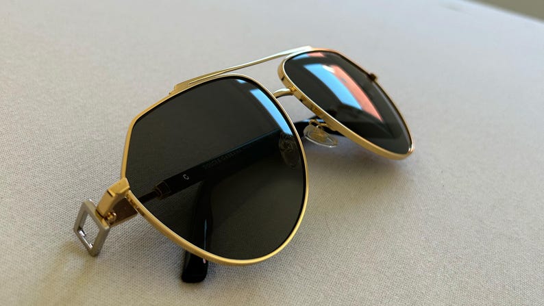 Vintage Dolce & Gabbana sunglasses for men - Elegant sunglasses with gold rims